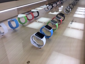 apple-watch-apple-store-8