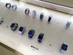 apple-watch-modeles-exposition