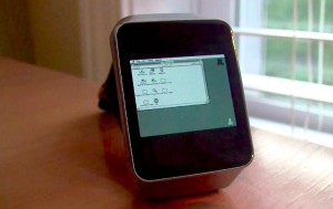 Macintosh-II-Android-Wear-Gear-Live